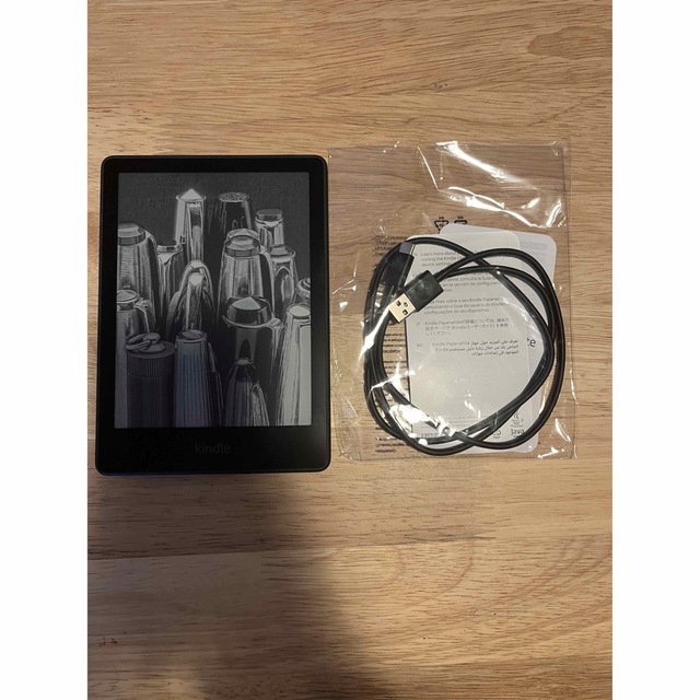 Kindle Paperwhite (8GB) 6.8インチ スマホ/家電/カメラのPC/タブレット(電子ブックリーダー)の商品写真