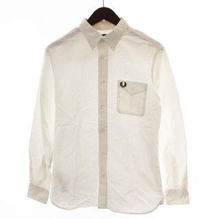 フレッドペリー(FRED PERRY)のFRED PERRY シャツ カジュアルシャツ 長袖 ボタンダウン ロゴ S 白(シャツ)