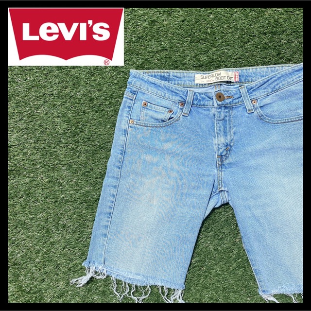 Levi's(リーバイス)のリーバイス 518 Mサイズ ライトブルーデニム ジーンズ ハーフパンツ メンズのパンツ(デニム/ジーンズ)の商品写真