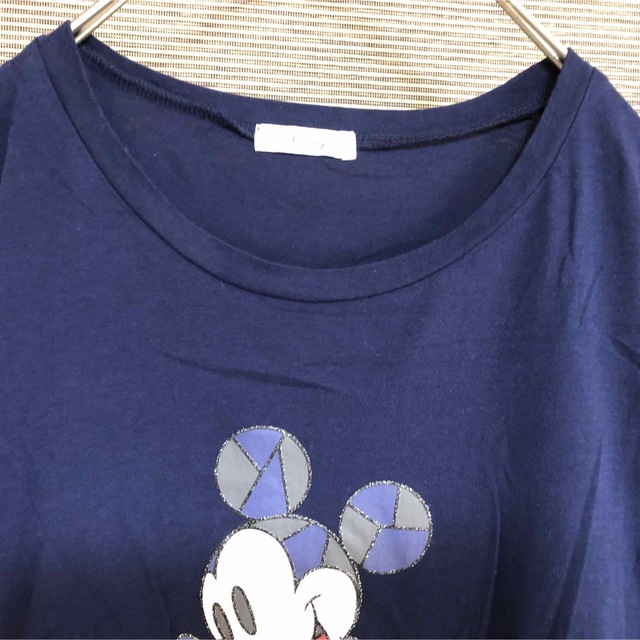 Disney(ディズニー)の【ディズニー】半袖Tシャツ　ミッキーマウス　キャラクター　アニマル　デカロゴ43 レディースのトップス(Tシャツ(半袖/袖なし))の商品写真