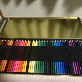 ミニオン(ミニオン)のミニオンズ50色色鉛筆(色鉛筆)