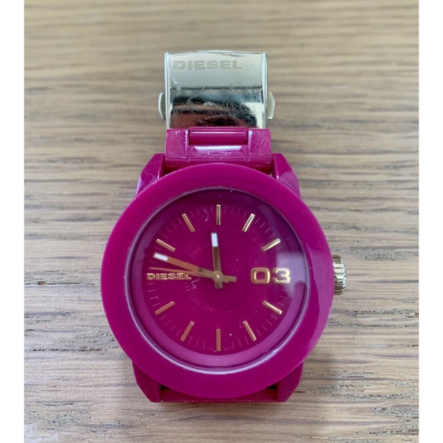 DIESEL(ディーゼル)の【値下げ】DIESEL ディーゼル 腕時計 DZ5265  ピンク 即日発送 レディースのファッション小物(腕時計)の商品写真