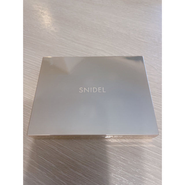 SNIDEL(スナイデル)のSNIDEL BEAUTY（スナイデルビューティー）アイデザイナー08 コスメ/美容のベースメイク/化粧品(アイシャドウ)の商品写真