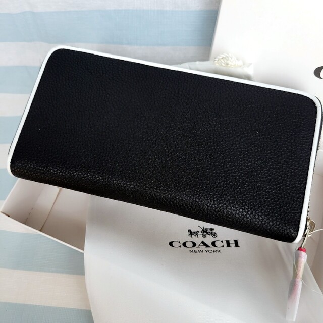 【新品未使用】COACH コーチ 長財布 ブラック 上質レザー 白黒 母の日
