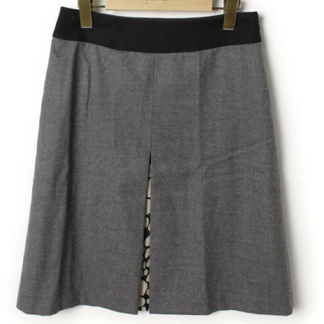 UNITED ARROWS(ユナイテッドアローズ)のゆゅ様専用UNITED ARROWS フレア ウール スカート グレー♡ レディースのスカート(ひざ丈スカート)の商品写真