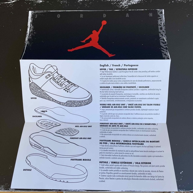 Jordan Brand（NIKE）(ジョーダン)のエアジョーダン3 レトロ White Cement Reimagined  メンズの靴/シューズ(スニーカー)の商品写真