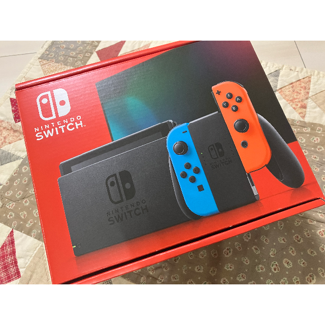 新品 ２台 新型Nintendo Switch ネオンブルー/ネオンレッド