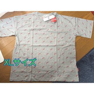 ジーユー(GU)の☆未使用☆　GU　グラフィックTシャツ　XLサイズ　グレー　半袖　コカコーラ(Tシャツ(半袖/袖なし))