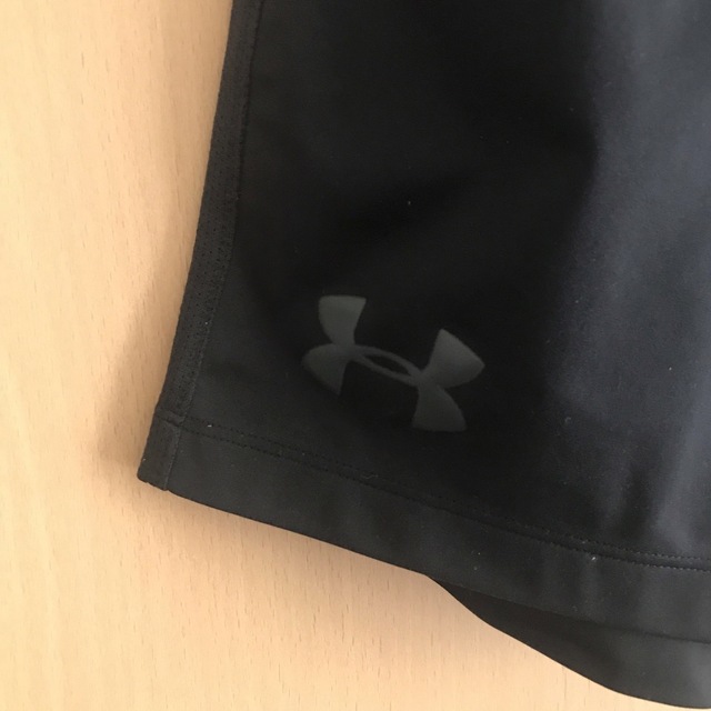 UNDER ARMOUR(アンダーアーマー)のアンダーアーマー  ヒートギア　ハーフパンツ メンズのパンツ(ショートパンツ)の商品写真