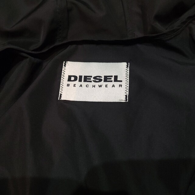 DIESEL(ディーゼル)のディーゼル　上着　最終セール メンズのジャケット/アウター(ナイロンジャケット)の商品写真