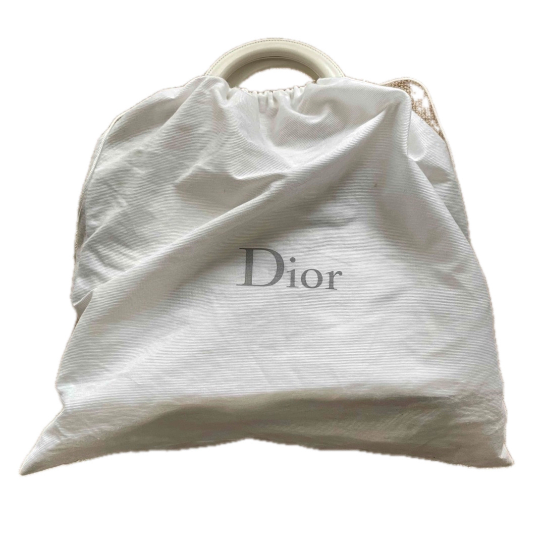 Christian Dior(クリスチャンディオール)のセール　レディディオール DIOR レザー 白 シルバー A4ラージ　バッグ レディースのバッグ(トートバッグ)の商品写真