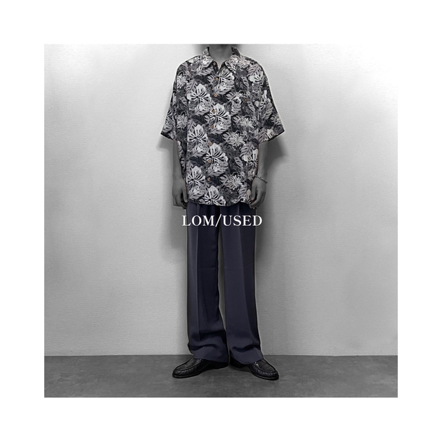 2XL 黒 グレー ボタニカル柄 レーヨン 総柄 開襟シャツ アロハシャツ 半袖 メンズのトップス(シャツ)の商品写真