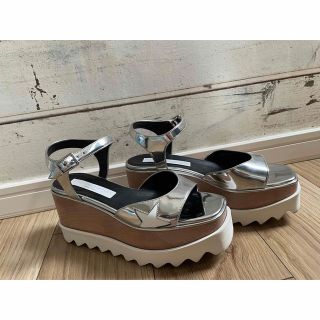 ステラマッカートニー(Stella McCartney)の【美品外箱付き】STELLA McCARTNEY エリス　スターサンダル(サンダル)