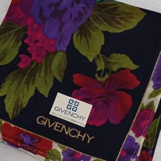 ジバンシィ(GIVENCHY)の値下げ📌ジバンシィ☆ハンカチ🌼(ハンカチ)