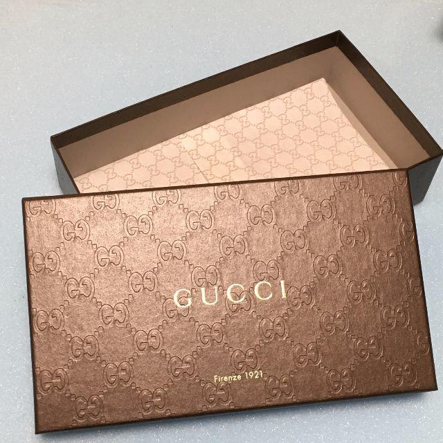 Gucci(グッチ)のMia様専用【美品】グッチ　空箱・リボン・ショップ袋 その他のその他(その他)の商品写真