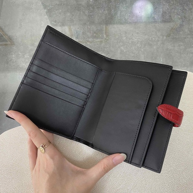 ラスト１【新品】Smythson スマイソン マーラ クロコ 二つ折り財布 赤