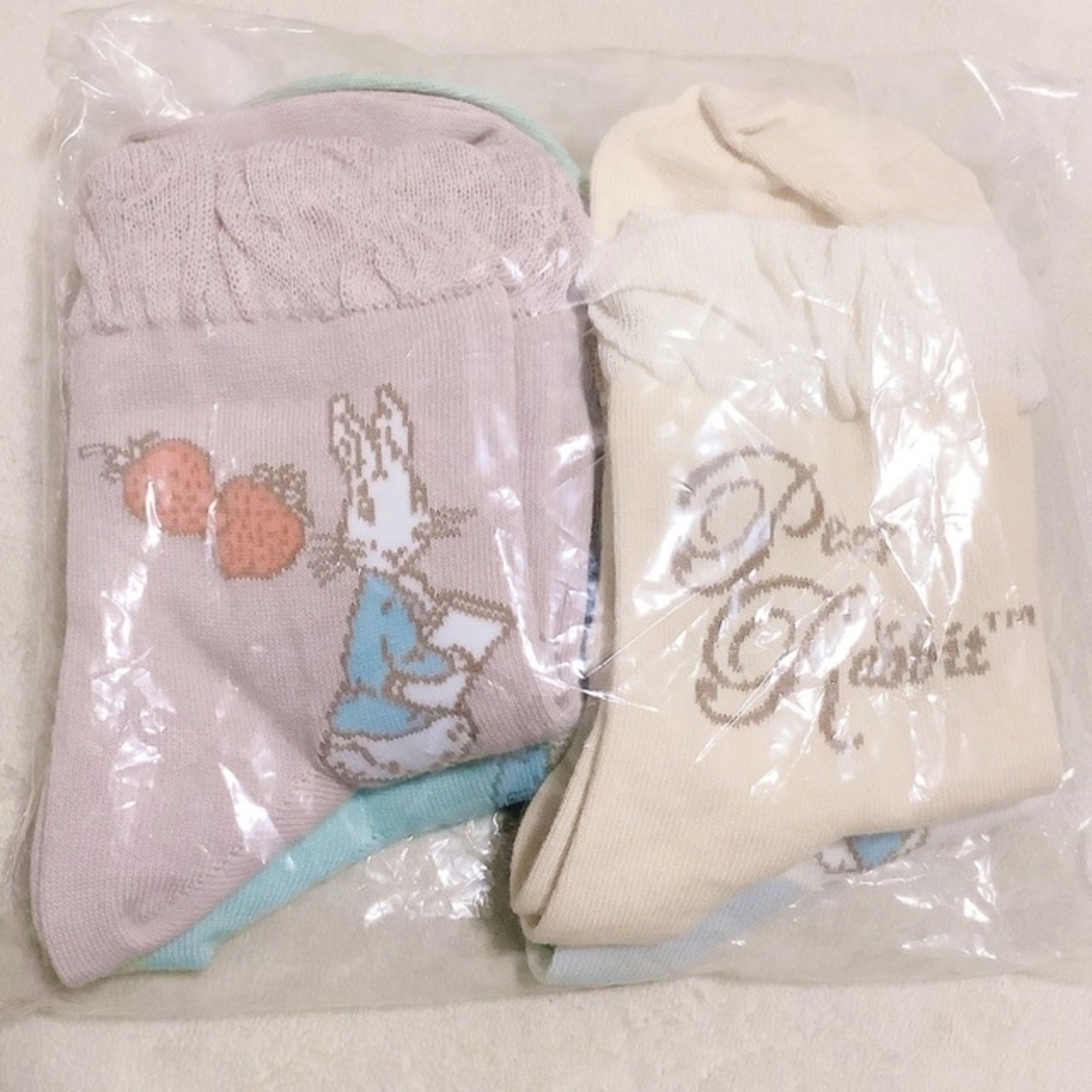 PETER RABBIT（TM）(ピーターラビット)のPETER RABBIT/ピーターラビット■靴下/ソックス■4柄4足＋巾着ポーチ レディースのレッグウェア(ソックス)の商品写真