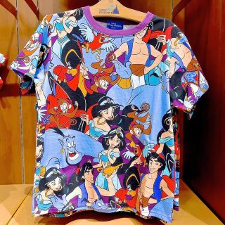 ディズニー(Disney)のDisney総柄Tシャツ Aladdin 男女兼用(Tシャツ/カットソー(半袖/袖なし))