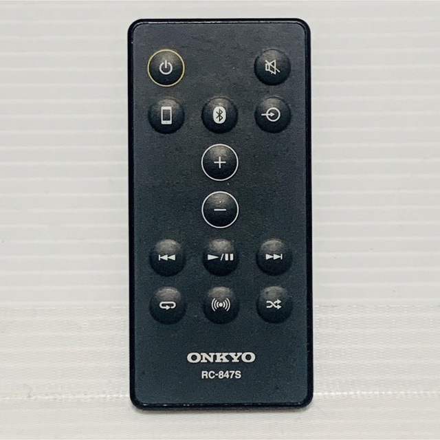 ONKYO(オンキヨー)のONKYO RC-847S RBX-500用 オーディオリモコン スマホ/家電/カメラのオーディオ機器(その他)の商品写真