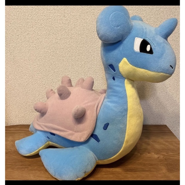 プレゼント　でっかいぬいぐるみ　ポケモン　かわいいラプラス　動物　美品　非売品