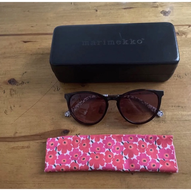 数回使用 マリメッコ サングラス ウニッコ メガネ 眼鏡 marimekko | フリマアプリ ラクマ