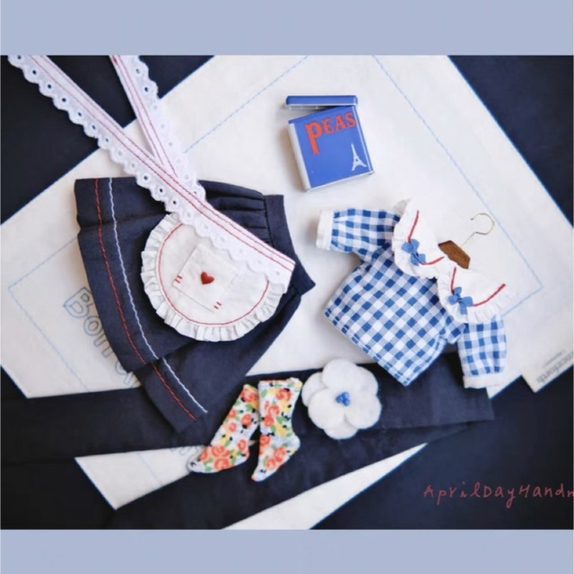 ブライス お洋服 アウトフィット 海外作家製 Francc II ハンドメイドのぬいぐるみ/人形(人形)の商品写真