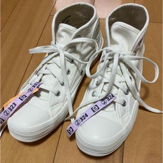 コンバース(CONVERSE)のコンバース　スニーカー　ハイカット　オールホワイト　23.5(スニーカー)