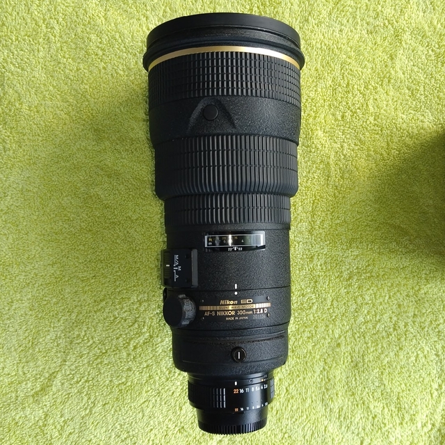 Nikon - AF-S Nikkor 300mm f2.8 ED