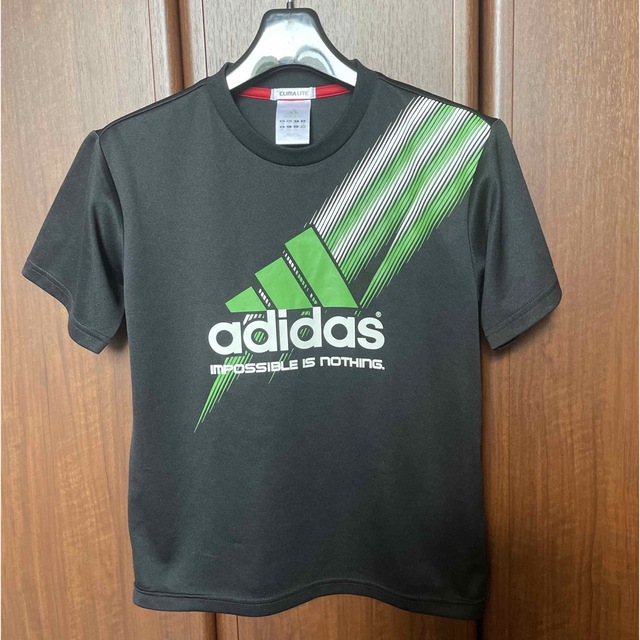 adidas(アディダス)のアディダス　キッズ　140 メッシュ　Tシャツ ブラック　トレーニングウェア キッズ/ベビー/マタニティのキッズ服男の子用(90cm~)(Tシャツ/カットソー)の商品写真