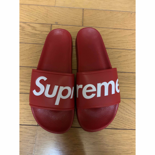 メンズsupreme シャワーサンダル　ベナッシ