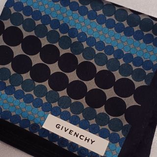 ジバンシィ(GIVENCHY)の値下げ📌ジバンシィ☆大判ハンカチ(ハンカチ)