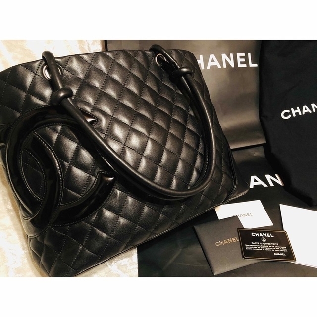 CHANEL - 本物 CHANEL(シャネル) カンボンラインラージトートバッグの