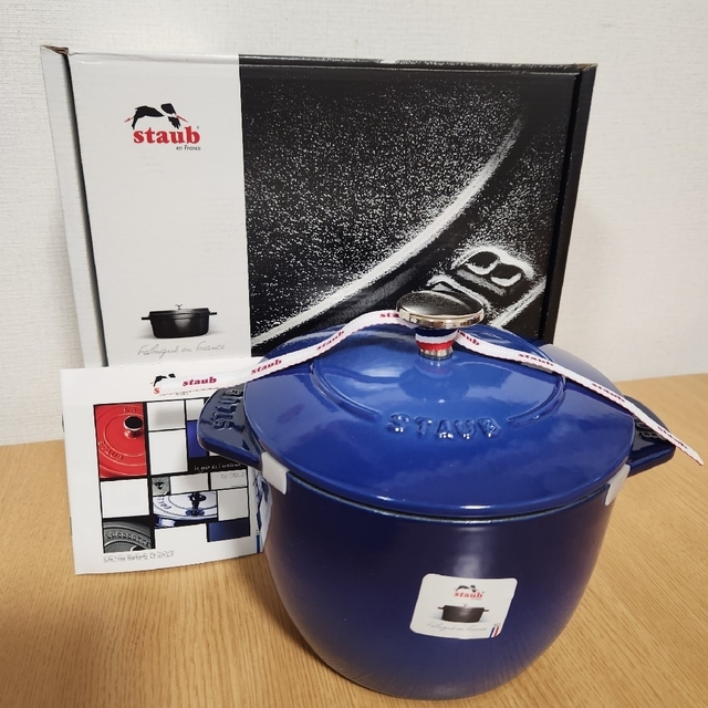 新品 ストウブ ロイヤルブルー ラ・ココット ゴハン Mインテリア/住まい/日用品