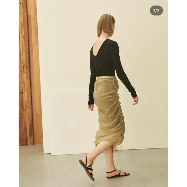 enof / nylon skirt / khaki完売品