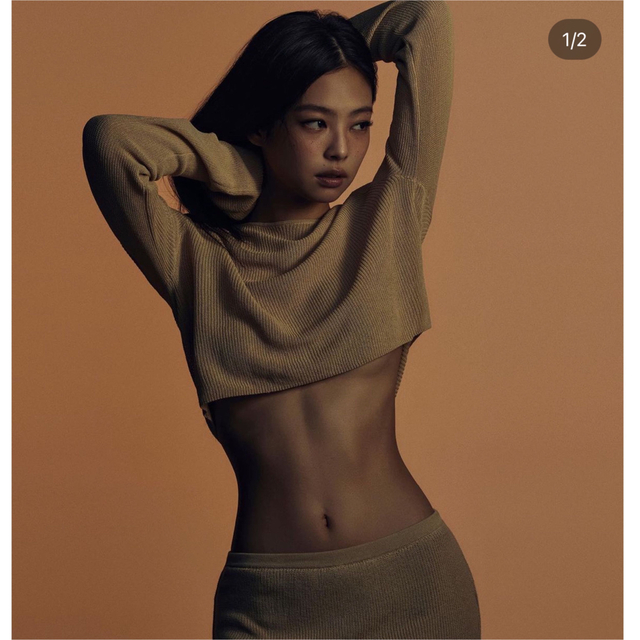 Jennie for Calvin Klein クロップドニットトップ Sサイズ