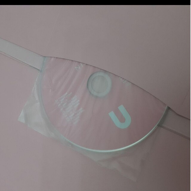 NiziU　1stアルバム　U エンタメ/ホビーのCD(ポップス/ロック(邦楽))の商品写真