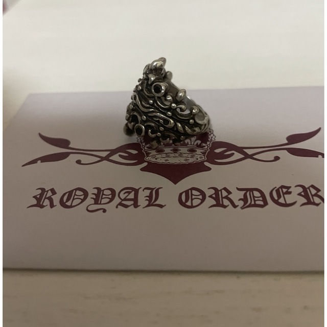 ROYAL ORDER/ロイヤルオーダー】 ダブル ティアラ リボン バンド メンズのアクセサリー(リング(指輪))の商品写真