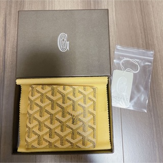 ゴヤール(GOYARD)の【激レア美品】ゴヤール　ヘリボーン二つ折り財布/折り財布　イエロー　(財布)