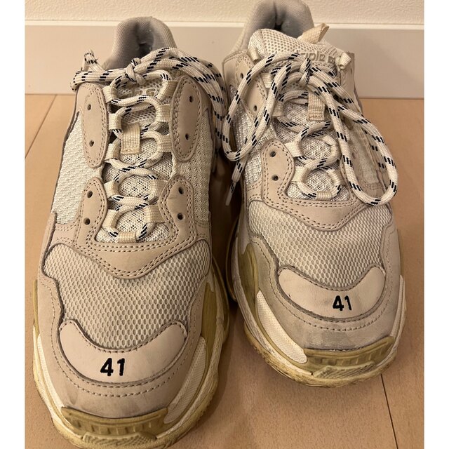 Balenciaga(バレンシアガ)のBalenciaga TripleS バレンシアガ　トリプルS 41 メンズの靴/シューズ(スニーカー)の商品写真