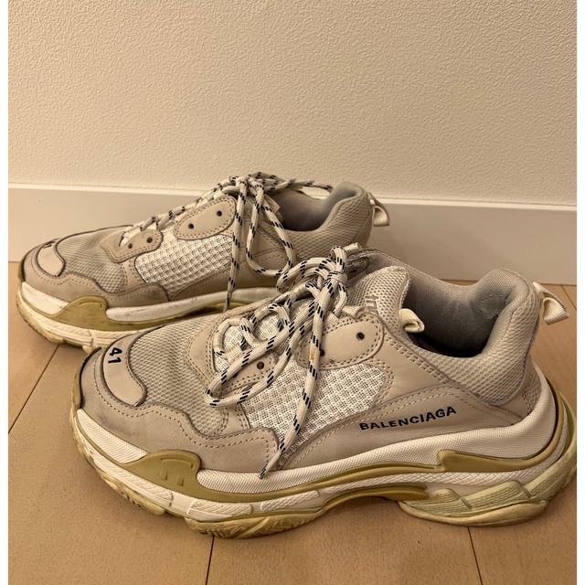 Balenciaga(バレンシアガ)のBalenciaga TripleS バレンシアガ　トリプルS 41 メンズの靴/シューズ(スニーカー)の商品写真