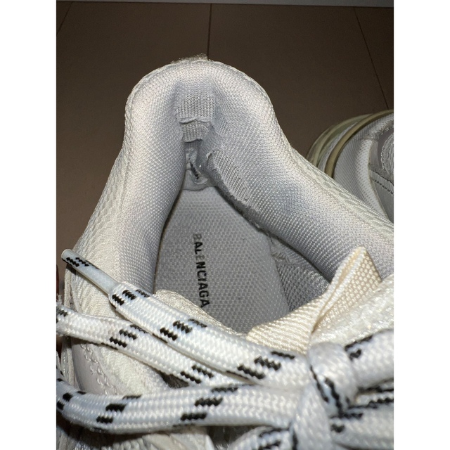 Balenciaga(バレンシアガ)のBalenciaga TripleS バレンシアガ　トリプルS 41 メンズの靴/シューズ(スニーカー)の商品写真