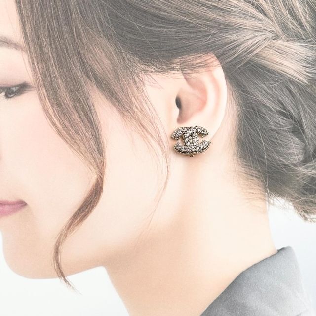 CHANEL(シャネル)の【人気モデル】シャネル　レディース　イヤリング　ピアス　ココマーク　CHANEL レディースのアクセサリー(イヤリング)の商品写真