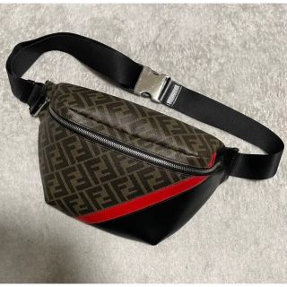 ◆ 稀少　FENDI  一番人気のズッカ柄　ボディバッグ　新品