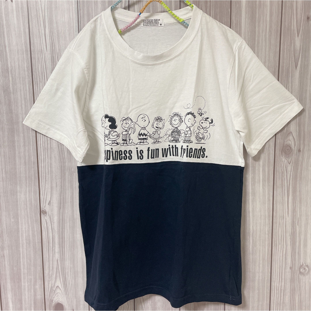 SNOOPY(スヌーピー)のピーナッツ　スヌーピー　Tシャツ メンズのトップス(Tシャツ/カットソー(半袖/袖なし))の商品写真