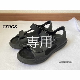 クロックス(crocs)のcrocs クロックス　マジックテープ　サンダル　size13(19cm)(サンダル)