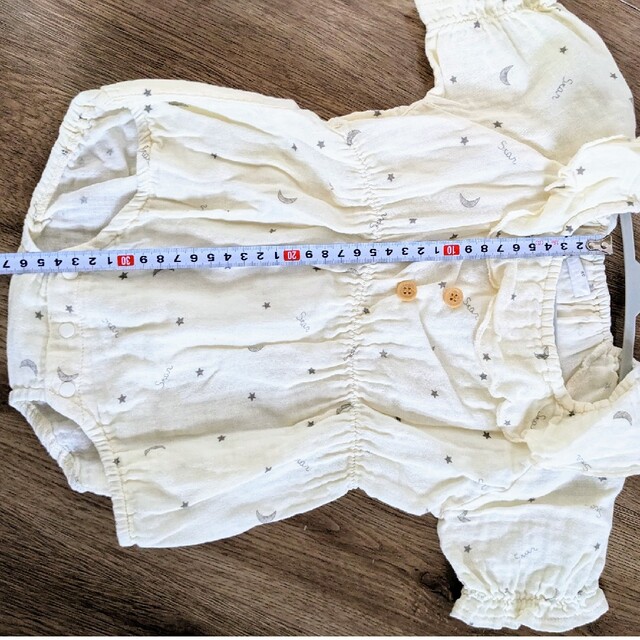 五分袖ロンパース キッズ/ベビー/マタニティのベビー服(~85cm)(ロンパース)の商品写真