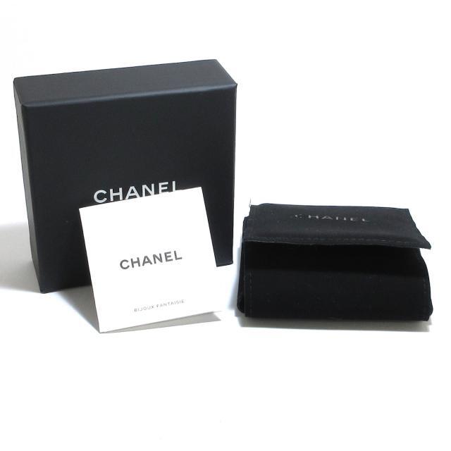 CHANEL(シャネル)のシャネル ブローチ ココマーク 金属素材 レディースのアクセサリー(ブローチ/コサージュ)の商品写真