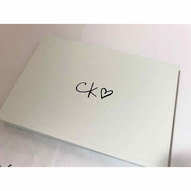 Jennie for Calvin Klein ノベルティ特典 シール パレット | フリマアプリ ラクマ