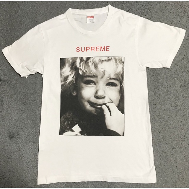 Supreme - supreme crying baby tシャツの通販 by TK｜シュプリーム 