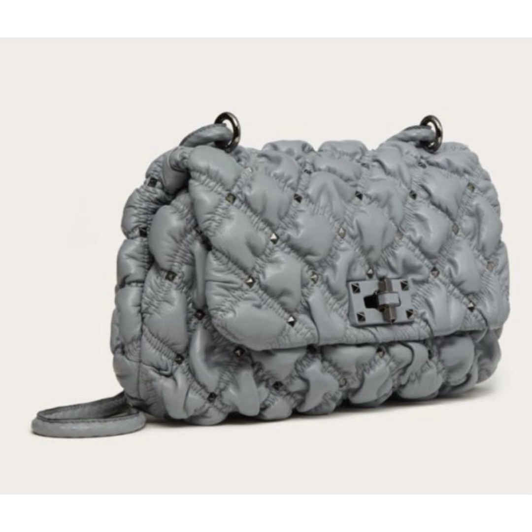 VALENTINO ロックスタッズ バッグ ショルダーバッグ - ショルダーバッグ